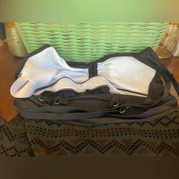 NWOT Two Pieces Swimsuit - Picture 10 of 13